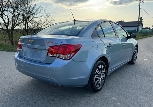 Chevrolet Cruze cena 22900 przebieg: 121000, rok produkcji 2009 z Puławy małe 781